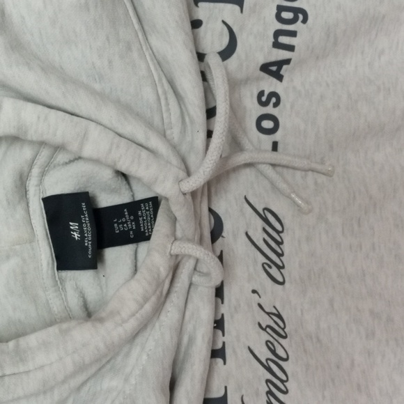 Sweater - Picture 3 of 3